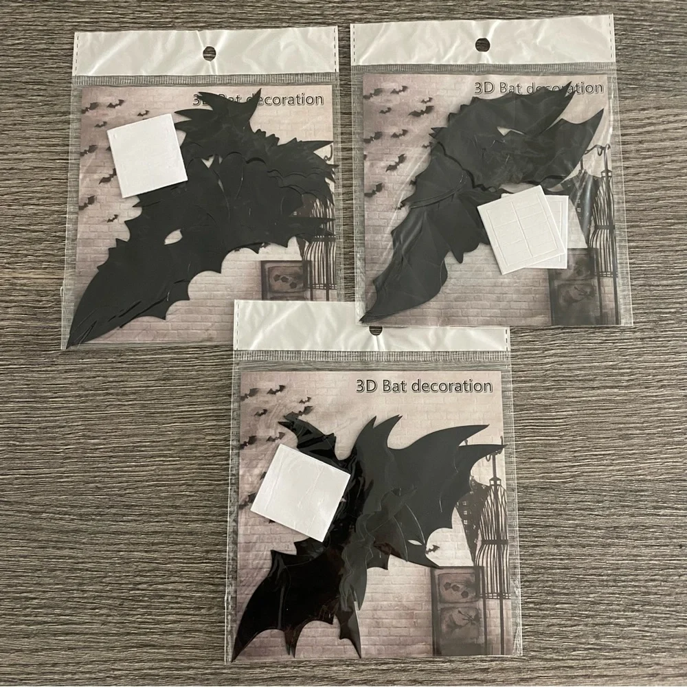 Halloween 3D Bats Decorations, 128 PCS 4 Mixed Sizes and pattern Wall Wi…